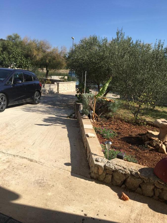 Raslina Apartman Put Svete Kate מראה חיצוני תמונה